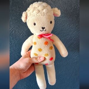 Cuddle + Kind Large Lucy the Lamb